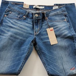 Levi 524 skinny jeans 11M NWT